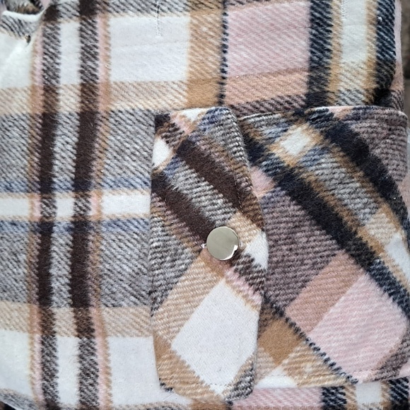 Women's Flannel Shacket Jacket Size Large New Without Tags - Picture 9 of 11